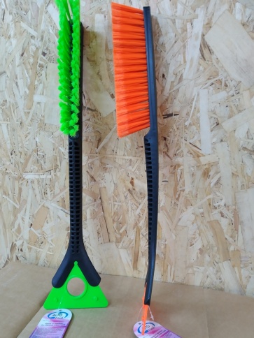 Щетка со скребком для удаления снега и льда (53 см) AV-2131 фото 2