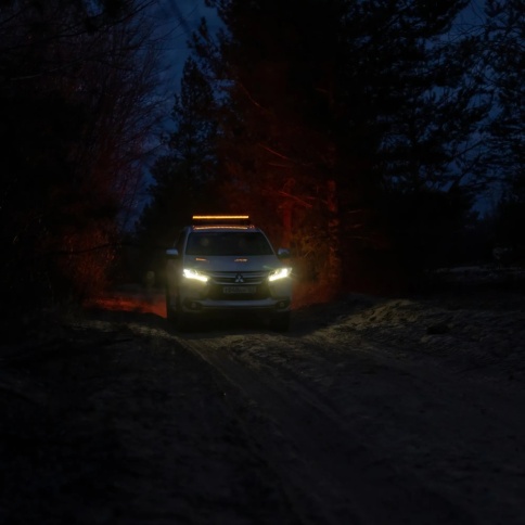 Светодиодная балка SolarX Tangra Х4 DRL+ Поворотник 2 крепления 1020*33*59mm																 фото 7